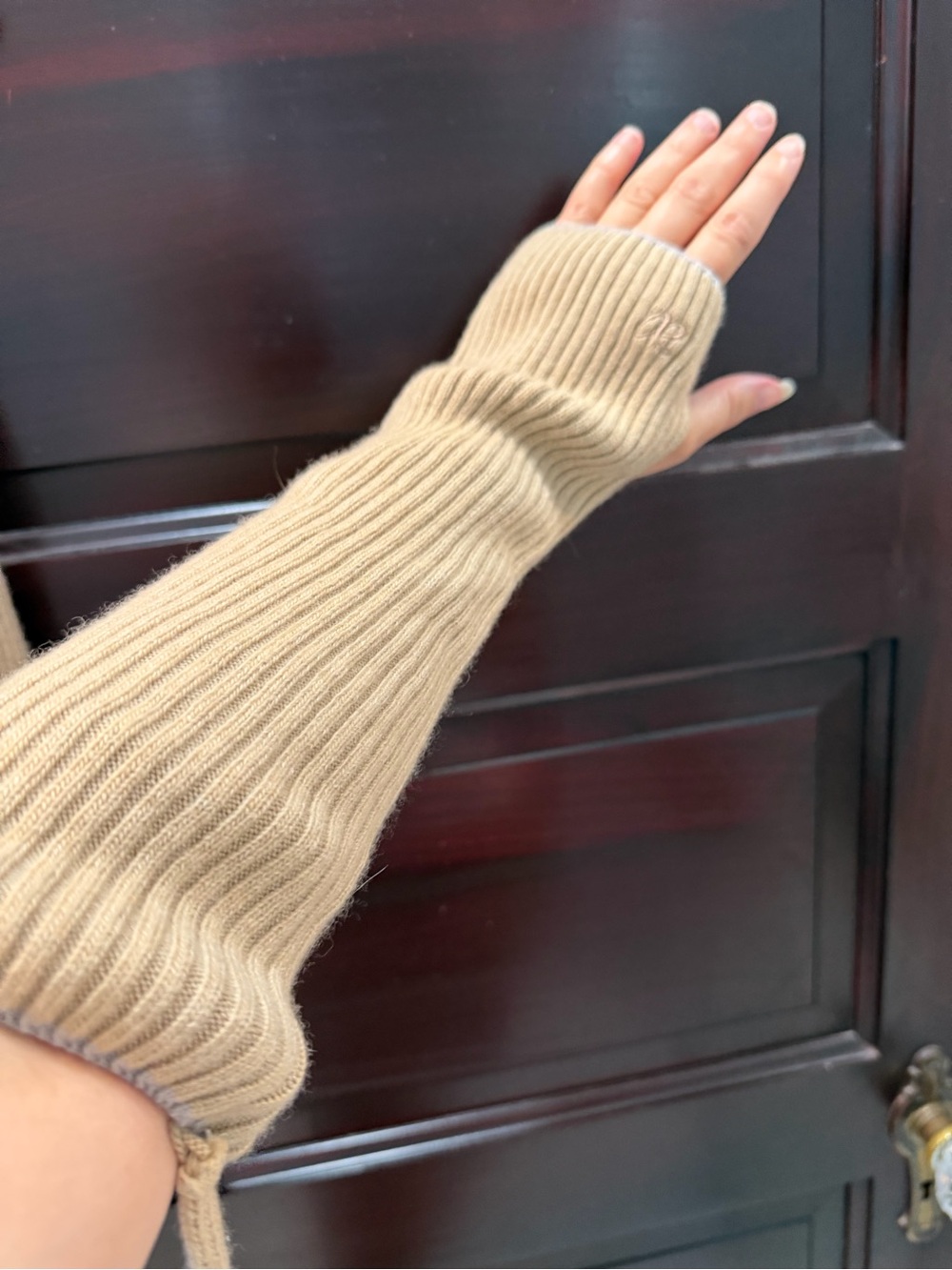ADAY Ribbed Knit Lot of Women’sScarf, Balaclava and Arm/Wrist Warmers - Picture 11 of 14
